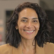 Alejandra Nadruz